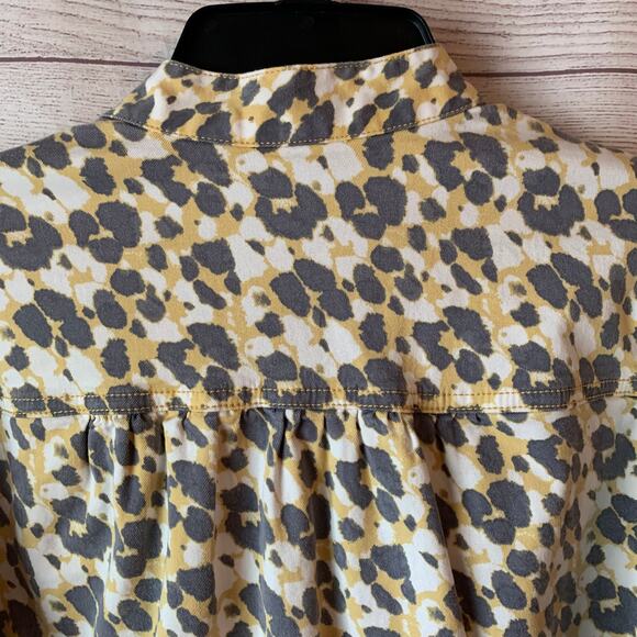 Cabi Providence Shirt Jacket Yellow Gray Leopard Print Safari Shacket Size M - Picture 15 of 16